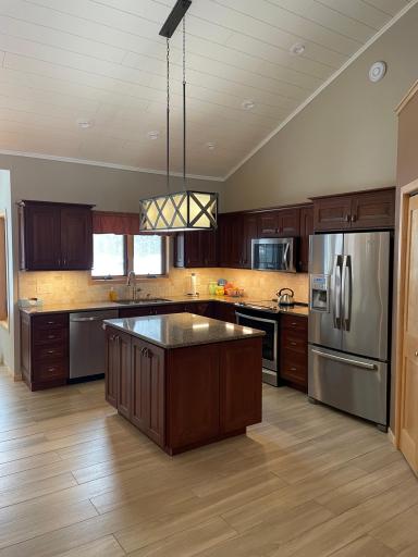 1552 Cedar Circle, Cloquet, MN 55720
