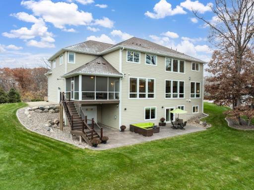 18928 Katrine Court, Lakeville, MN 55044