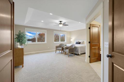 18928 Katrine Court, Lakeville, MN 55044