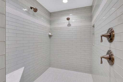 18928 Katrine Court, Lakeville, MN 55044
