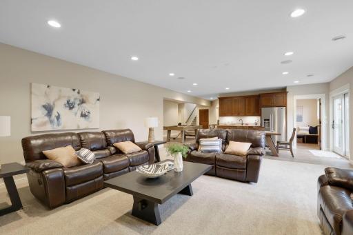 18928 Katrine Court, Lakeville, MN 55044