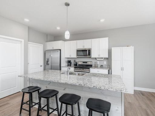 1048 Shoreview Drive, Jordan, MN 55352