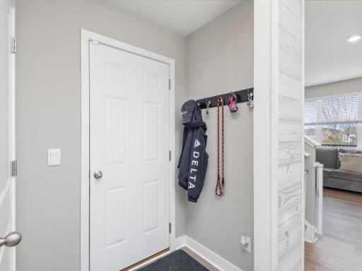 1048 Shoreview Drive, Jordan, MN 55352