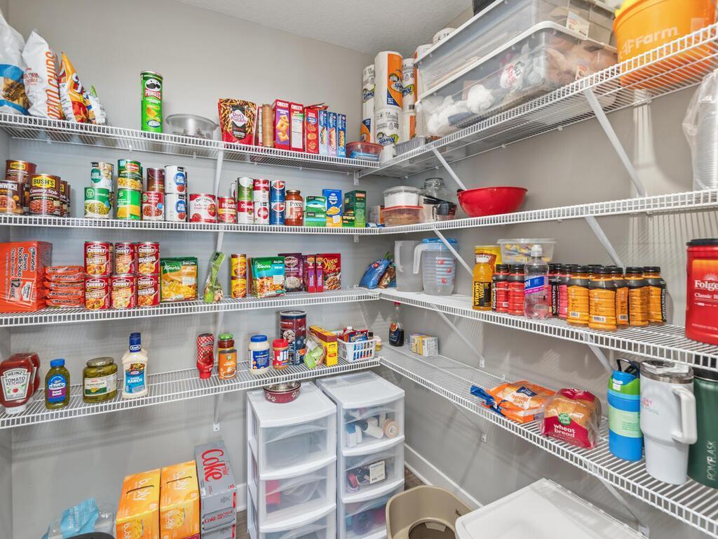 1048 Shoreview Dr Jordan MN 55352 USA-013-031-Shoreview DrJordan13-MLS_Size.jpg