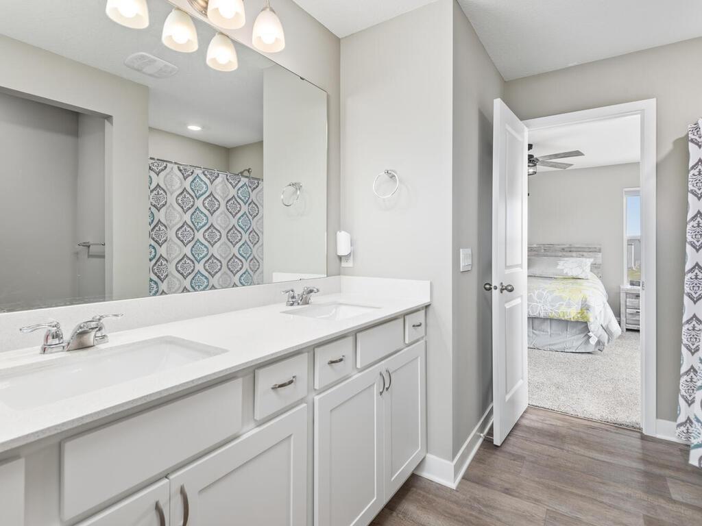 1048 Shoreview Dr Jordan MN 55352 USA-019-006-Shoreview DrJordan19-MLS_Size.jpg