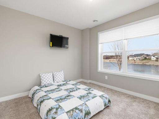 1048 Shoreview Drive, Jordan, MN 55352
