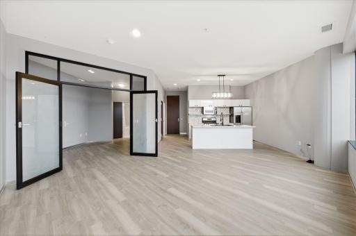 5601 Smetana Drive, 214, Hopkins, MN 55343