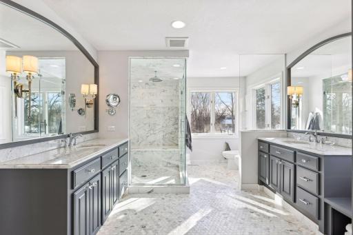 2012 Pine Ridge Drive, West Saint Paul, MN 55118