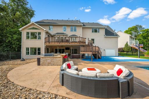 2012 Pine Ridge Drive, West Saint Paul, MN 55118