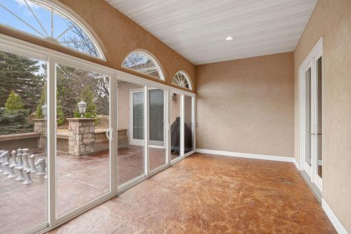 19661 Dakota Avenue, Prior Lake, MN 55372