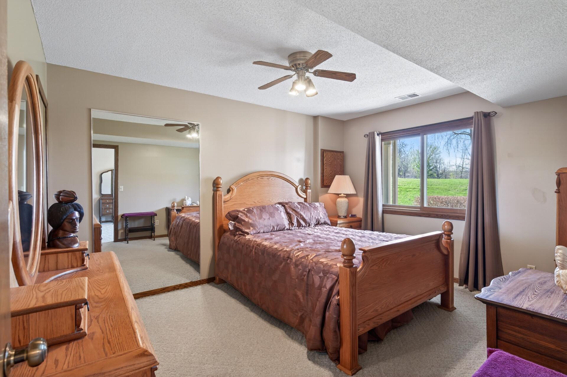 Bed 3 in lower level.