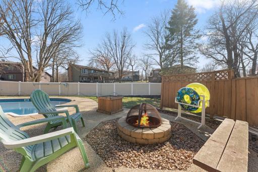 8119 Lower 129th Court, Saint Paul, MN 55124