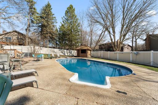 8119 Lower 129th Court, Saint Paul, MN 55124
