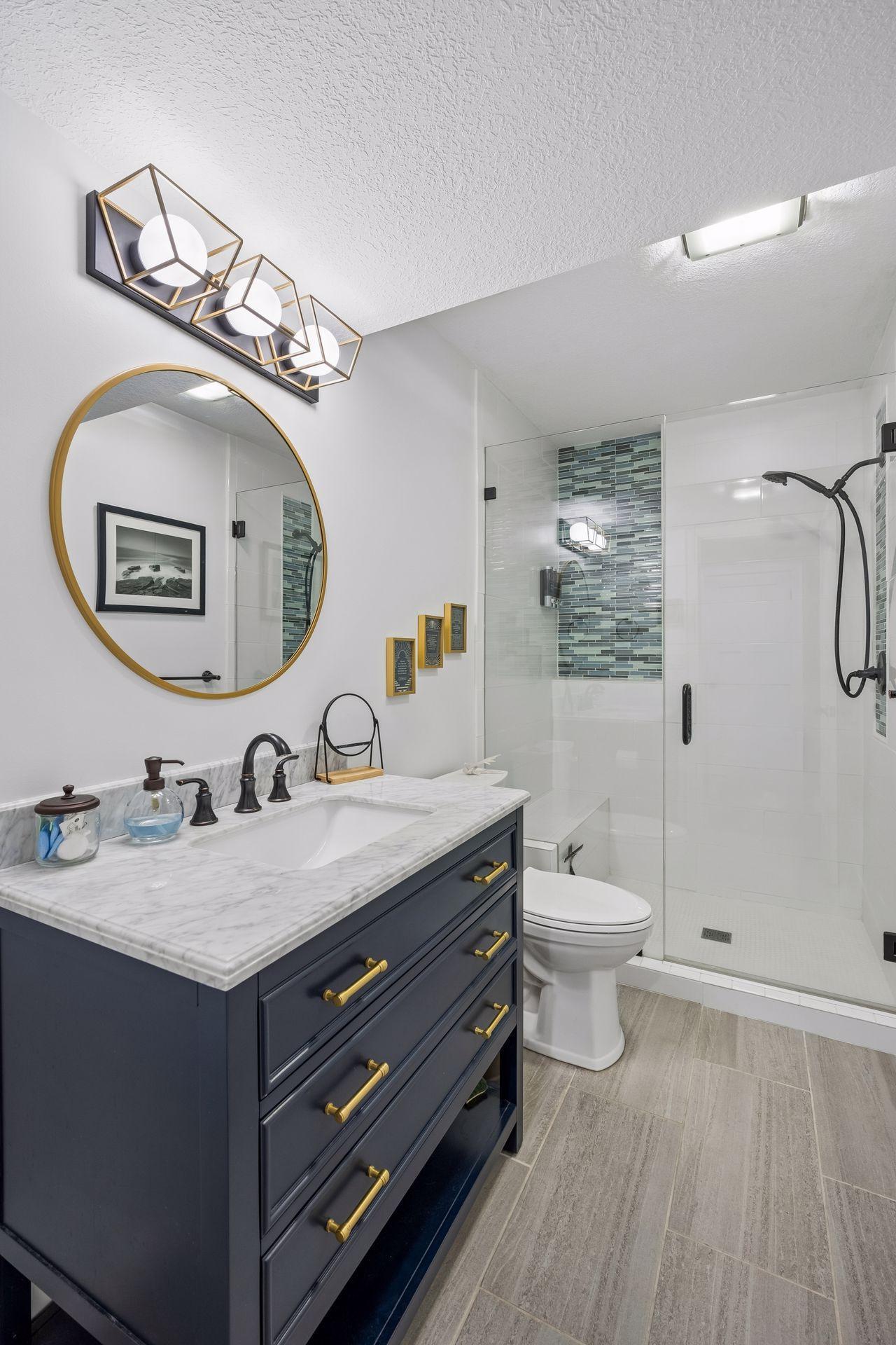 Lower Level 3/4 Bath