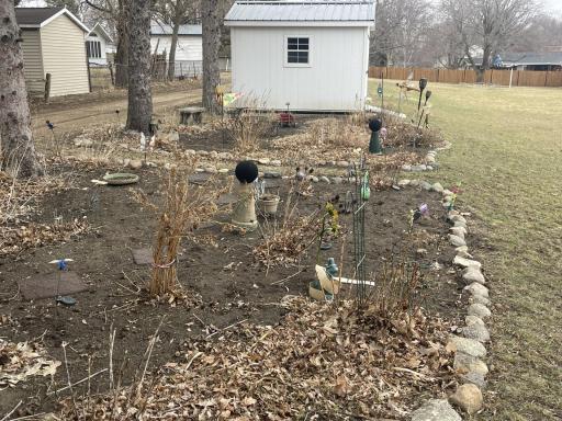 207 E Hollett Street, Tracy, MN 56175