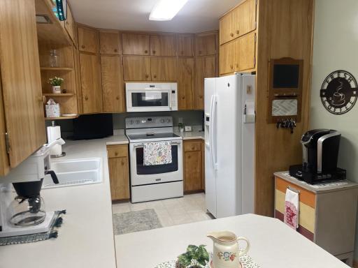 207 E Hollett Street, Tracy, MN 56175