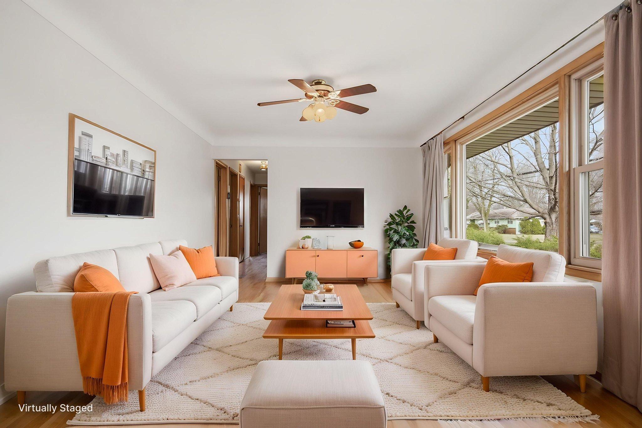 8-web-or-mls-DSC08214 virtually staged.jpeg