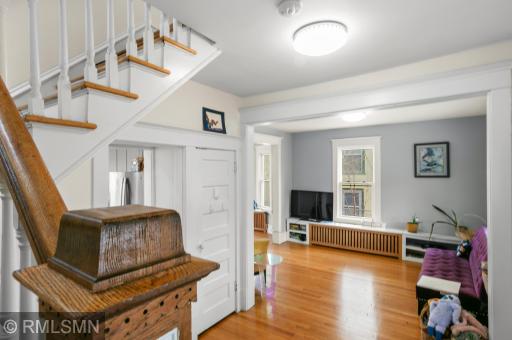 1145 Hague Avenue, Saint Paul, MN 55104