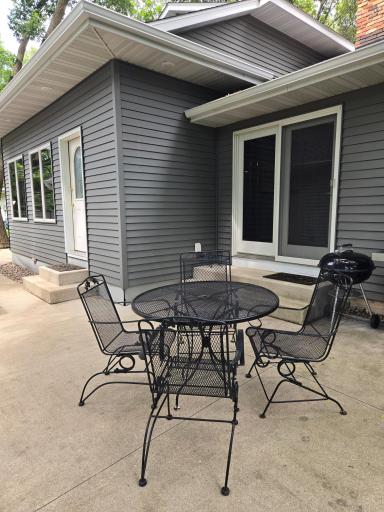 1459 Grace Avenue SW, Willmar, MN 56201