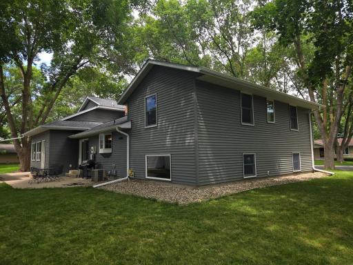 1459 Grace Avenue SW, Willmar, MN 56201