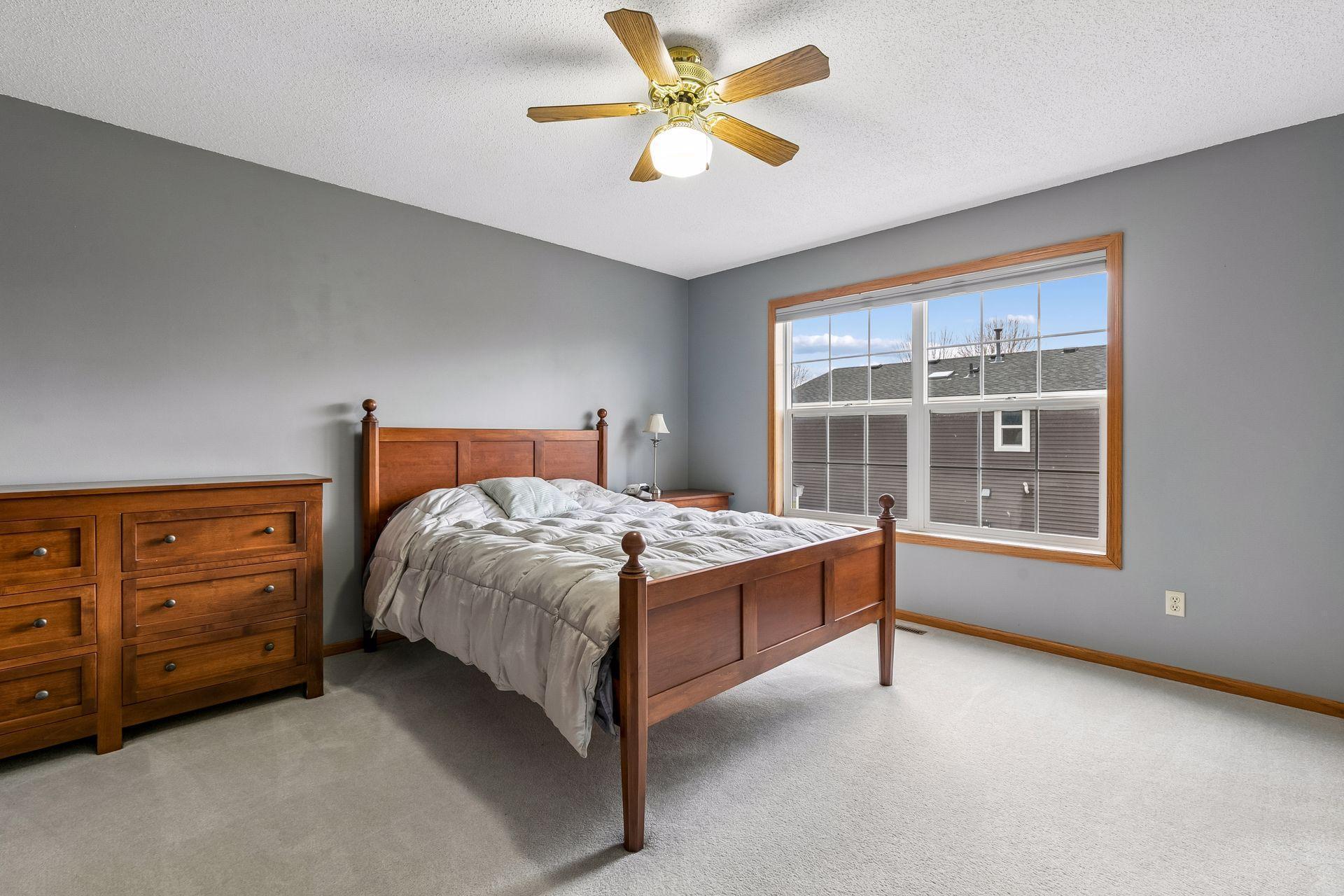 Primary main level bed