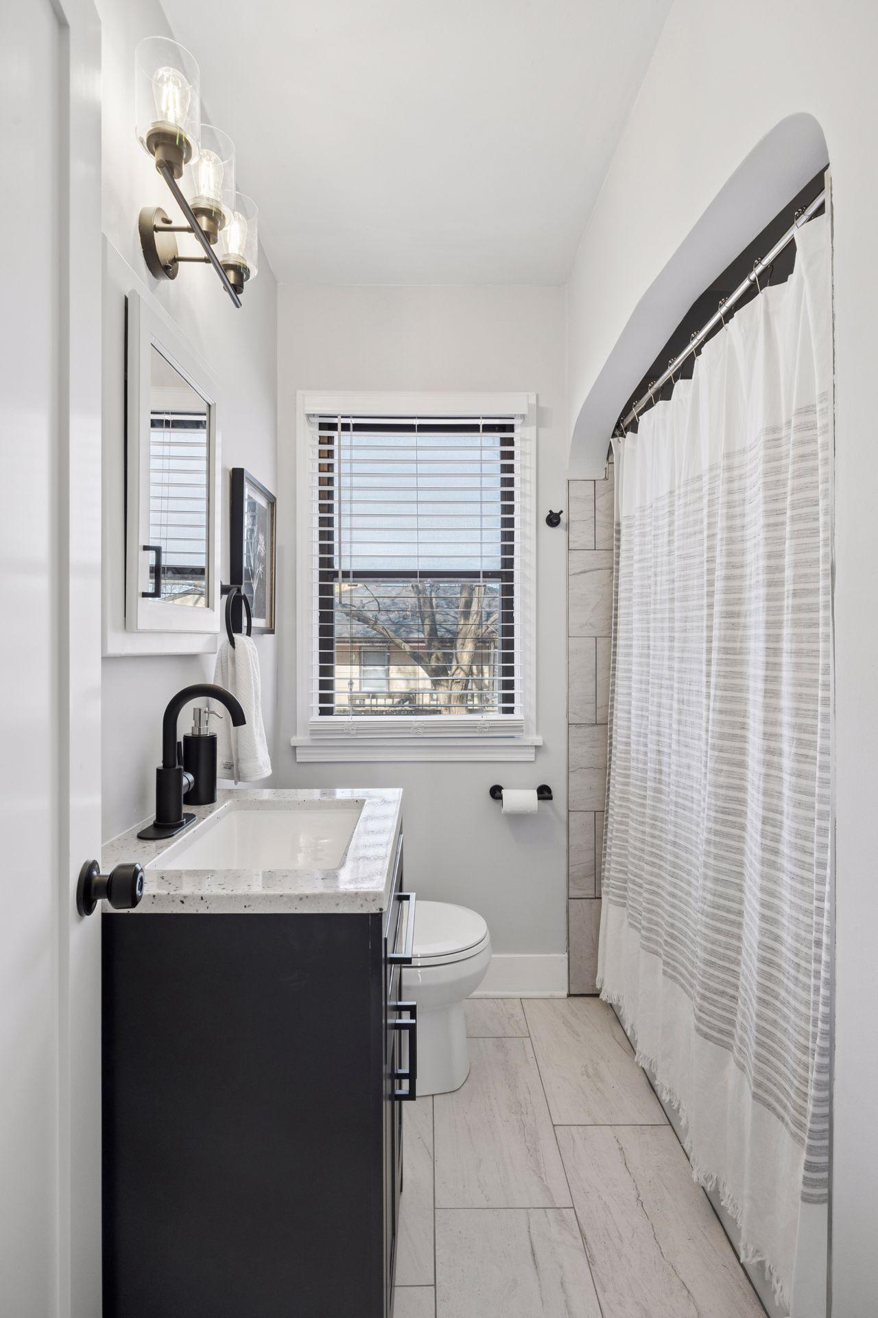 3951 Thomas Ave N - Spacecrafting - 0021.jpg