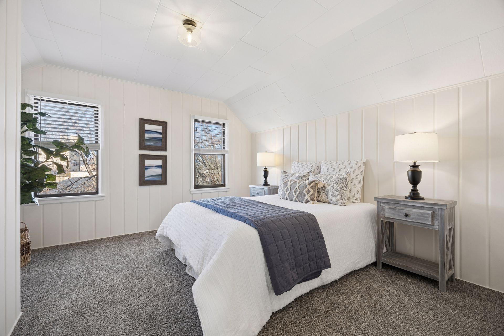 3951 Thomas Ave N - Spacecrafting - 0025.jpg