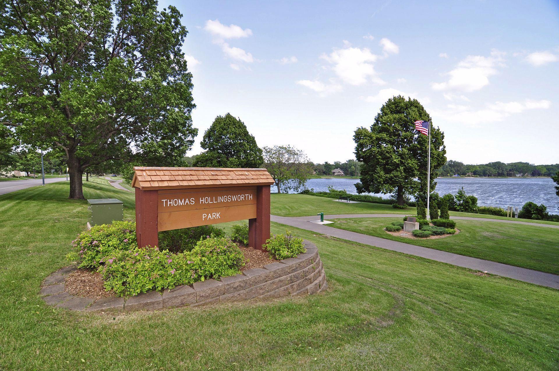 3951 Thomas Ave N - Spacecrafting - 0053.jpg