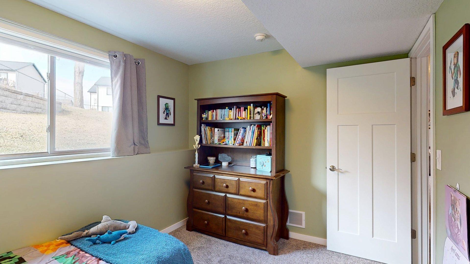 3974-Orchardview-Ln-NW-Rochester-MN-Bedroom-4a.jpg