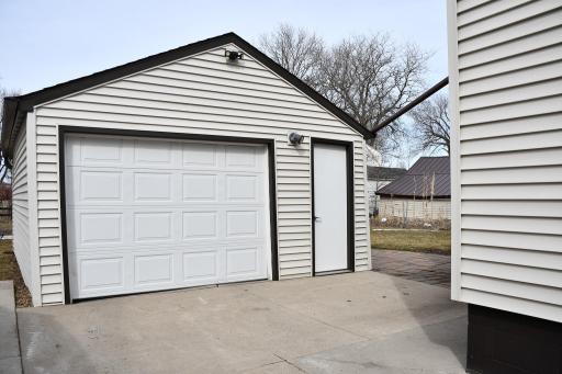 1539 Dover Street, Worthington, MN 56187