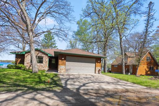 Your Lake Ida home awaits.