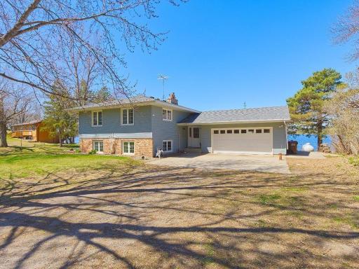 Welcome to 2391 Kimball Ave NW, Annandale!