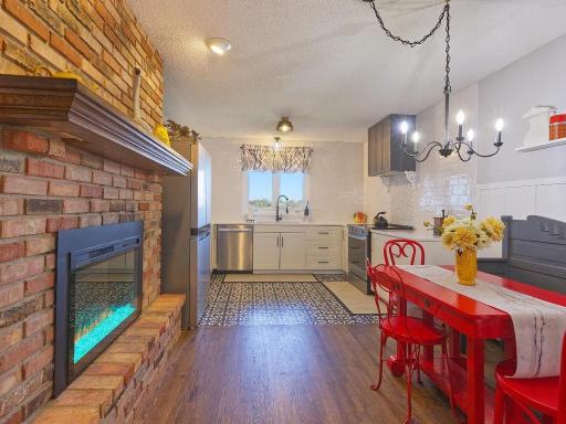 2391 Kimball Avenue NW, Annandale, MN 55302