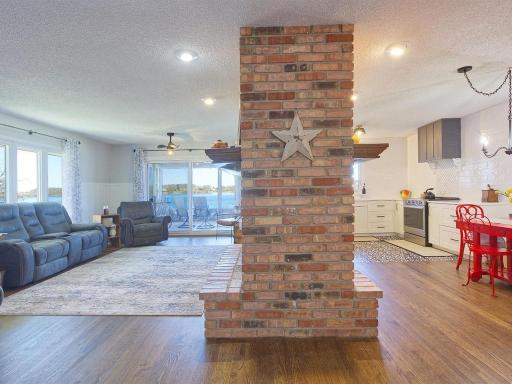 2391 Kimball Avenue NW, Annandale, MN 55302