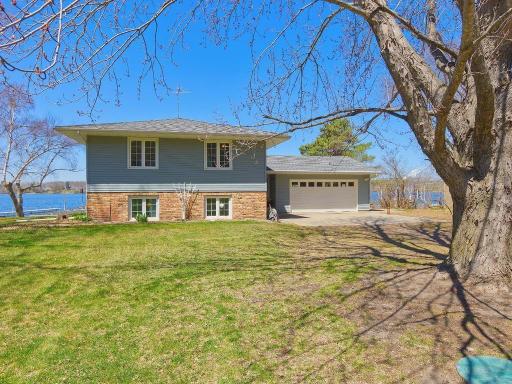 2391 Kimball Avenue NW, Annandale, MN 55302
