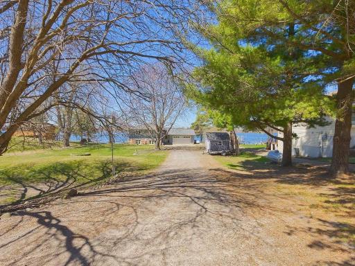 2391 Kimball Avenue NW, Annandale, MN 55302