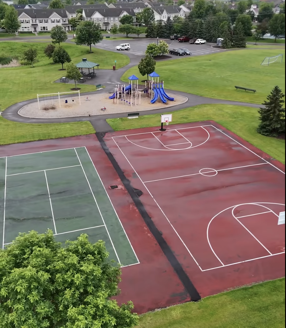 Basketball and Tennis Courts near the Park!