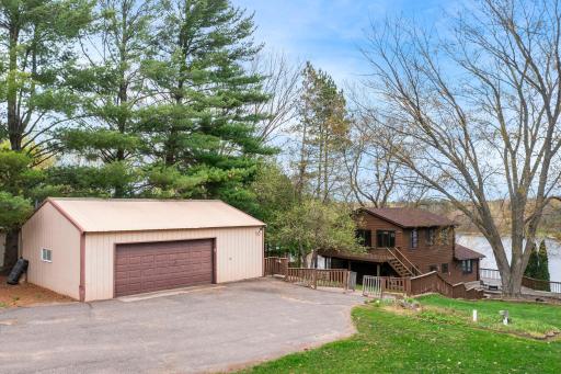 10-web-or-mls-19091 Island View Dr-84.jpg