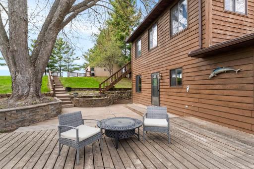 18-web-or-mls-19091 Island View Dr-170.jpg