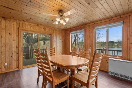 25-web-or-mls-19091 Island View Dr-265.jpg