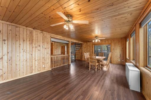 23-web-or-mls-19091 Island View Dr-295.jpg