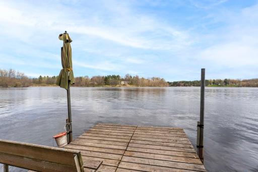 78-web-or-mls-19091 Island View Dr-135.jpg