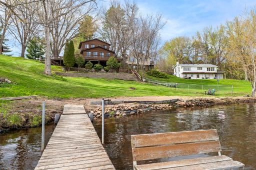 80-web-or-mls-19091 Island View Dr-145.jpg