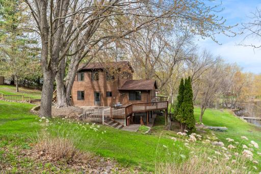 68-web-or-mls-19091 Island View Dr-115.jpg