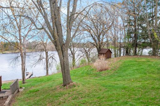 75-web-or-mls-19091 Island View Dr-78.jpg