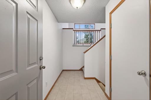 7380 Braden Trail, Inver Grove Heights, MN 55076