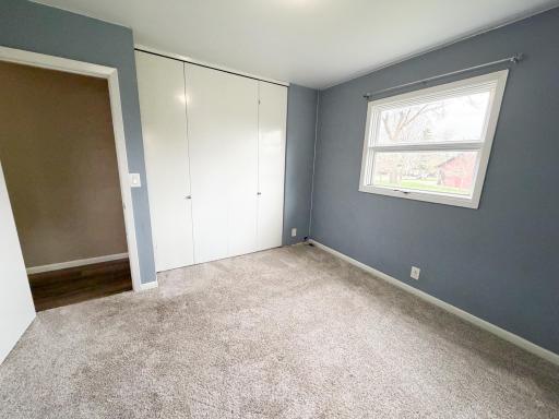 746 W Shore Drive, Worthington, MN 56187