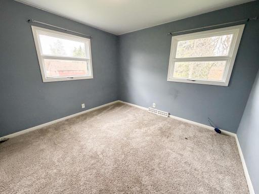 746 W Shore Drive, Worthington, MN 56187