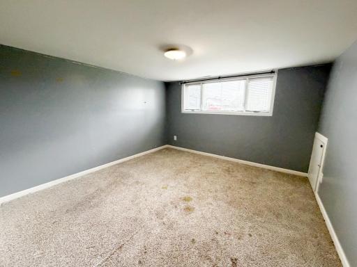 746 W Shore Drive, Worthington, MN 56187