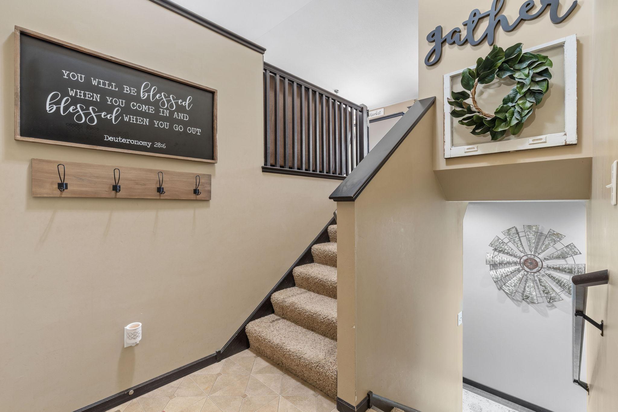 15-web-or-mls-801 10th St NW-15.jpg